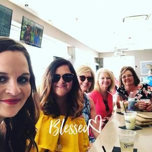 Meet your Posher, Sherry